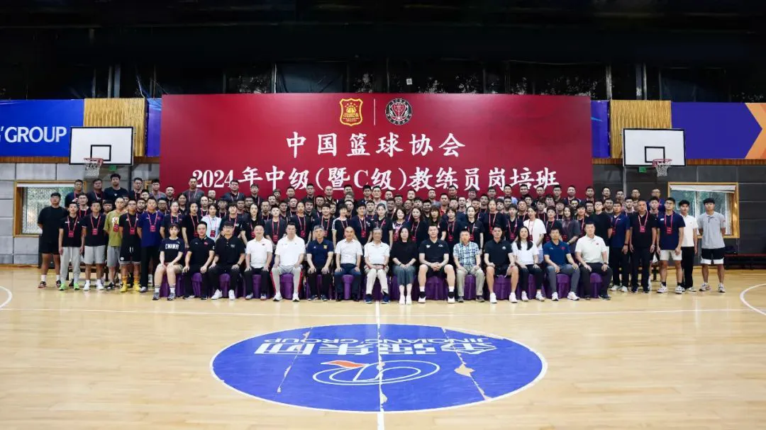为什么参加篮球辅导可以帮助孩子更好地成长_2